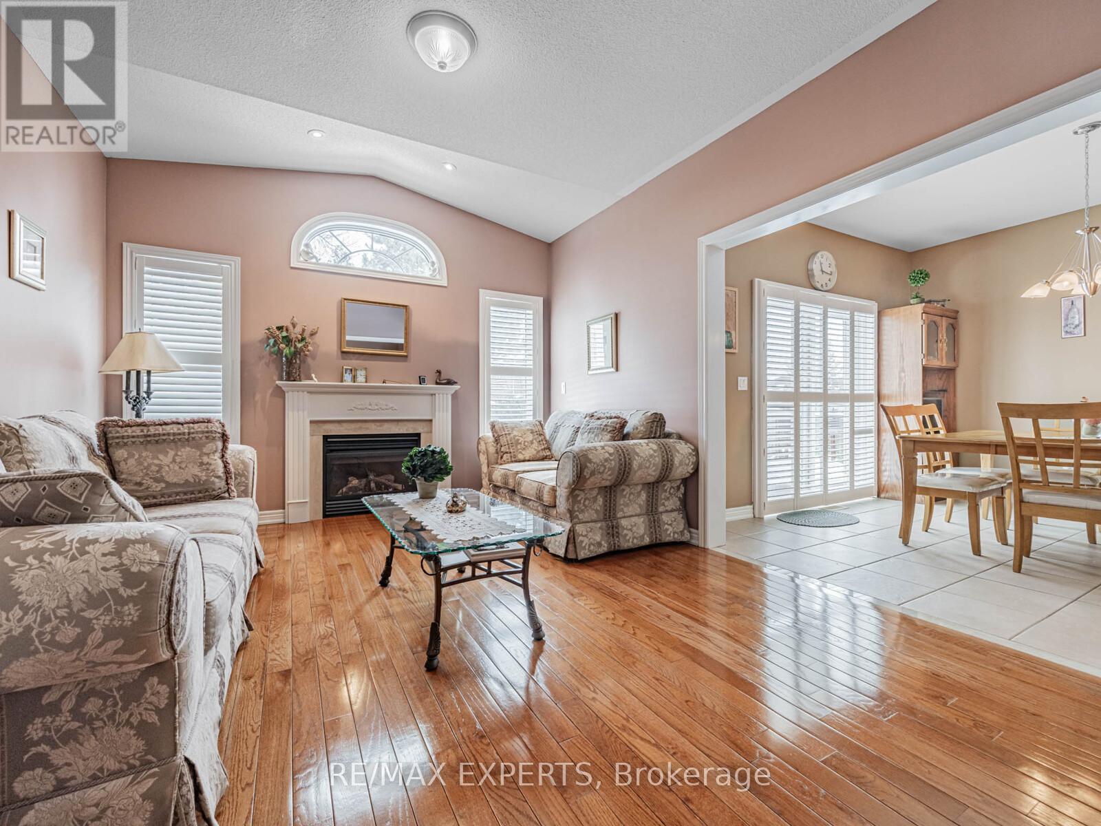 97 Diploma Avenue, Vaughan, Ontario  L4H 3A6 - Photo 6 - N12784706