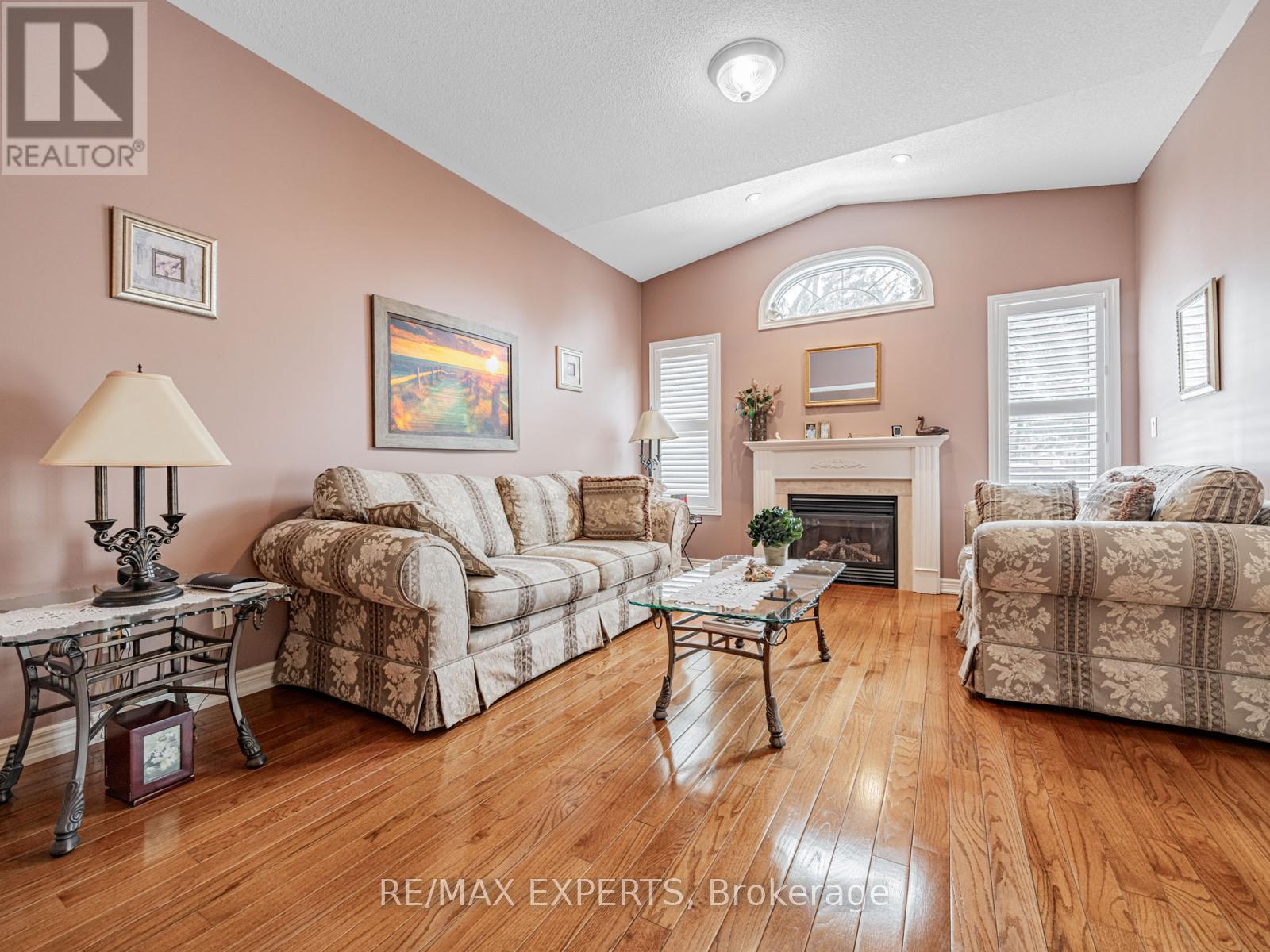 97 Diploma Avenue, Vaughan, Ontario  L4H 3A6 - Photo 7 - N12784706