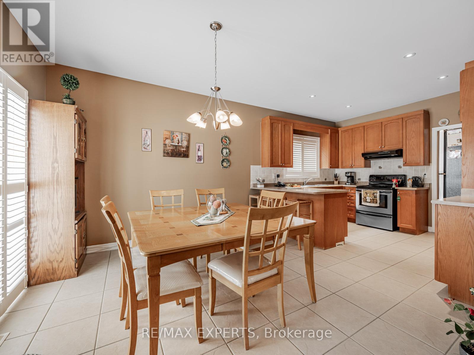 97 Diploma Avenue, Vaughan, Ontario  L4H 3A6 - Photo 9 - N12784706