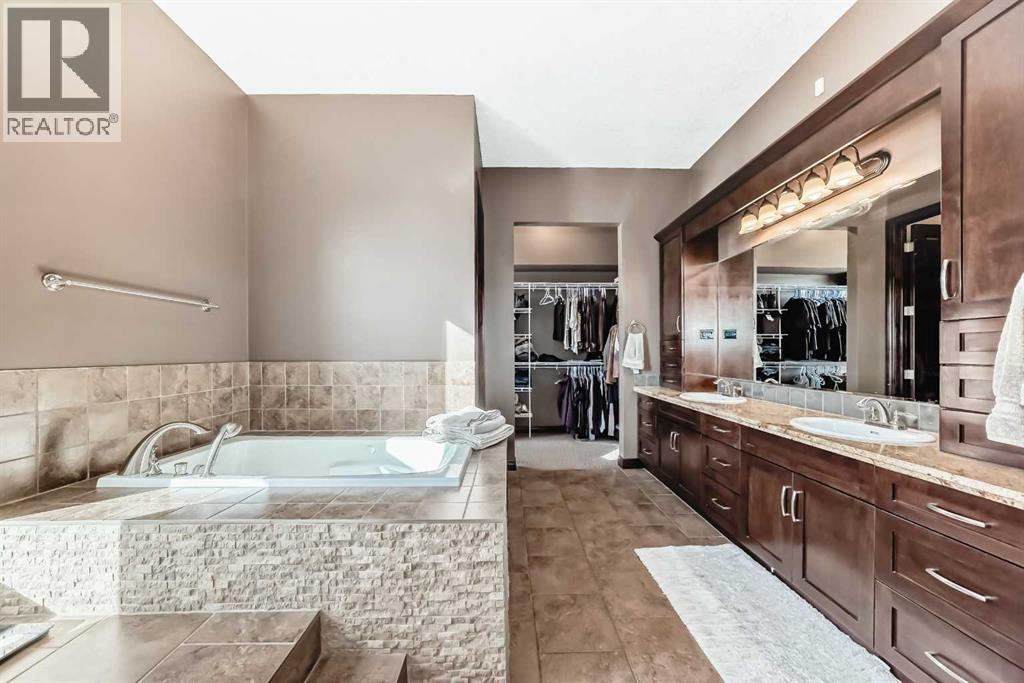 263101 Range Road 14, Rural Rocky View County, Alberta  T4B 3L5 - Photo 19 - A2284343