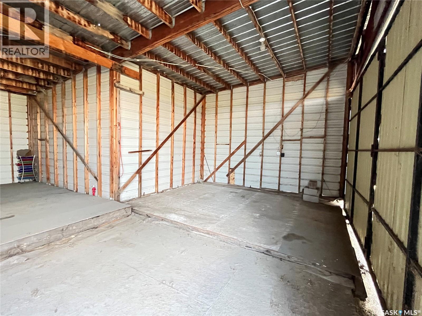 . Airport Road, Maple Creek, Saskatchewan  S0N 1N0 - Photo 4 - SK028478