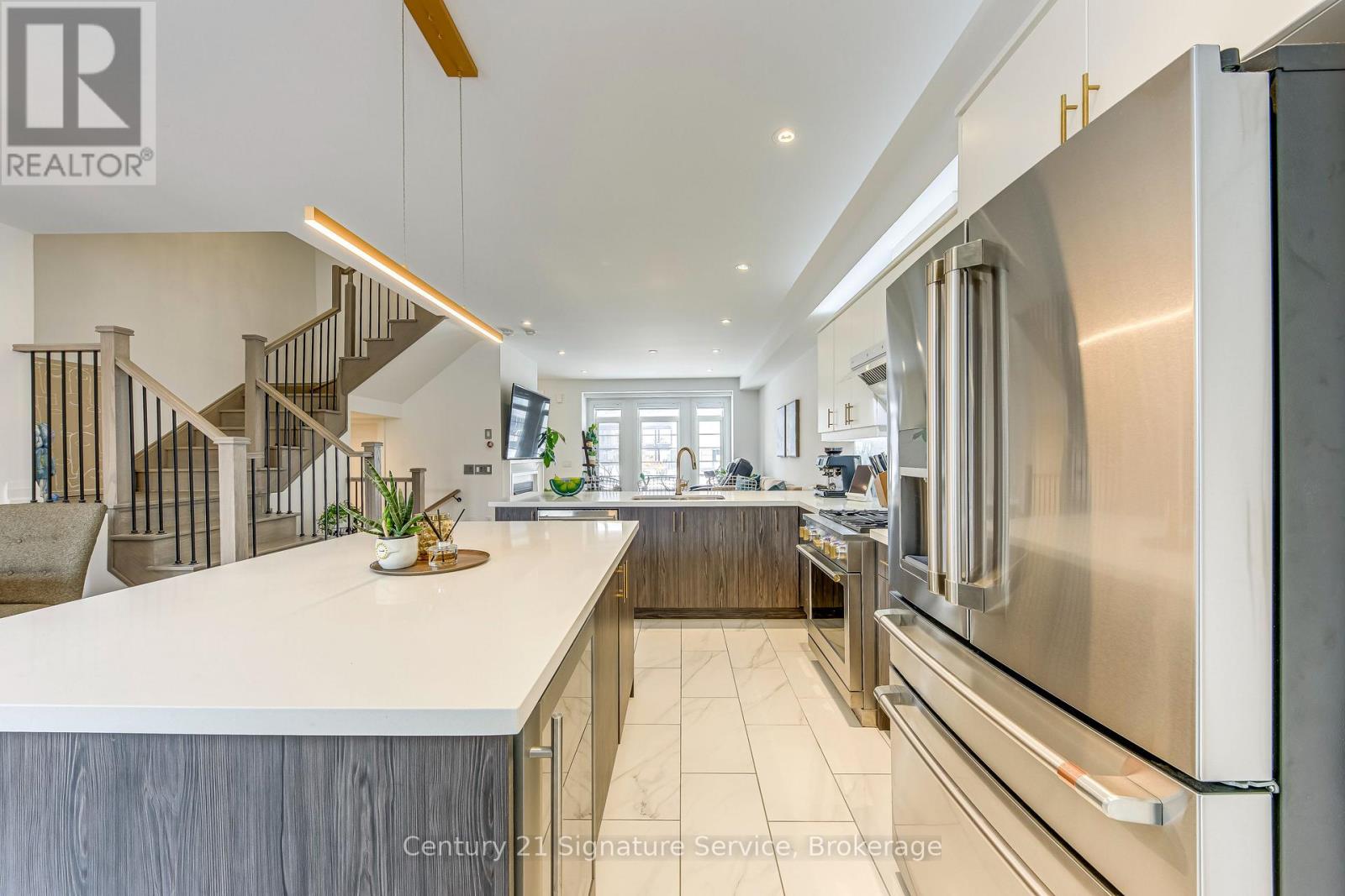 4011 Sixth Line, Oakville, Ontario  L6H 3P8 - Photo 11 - W12784680