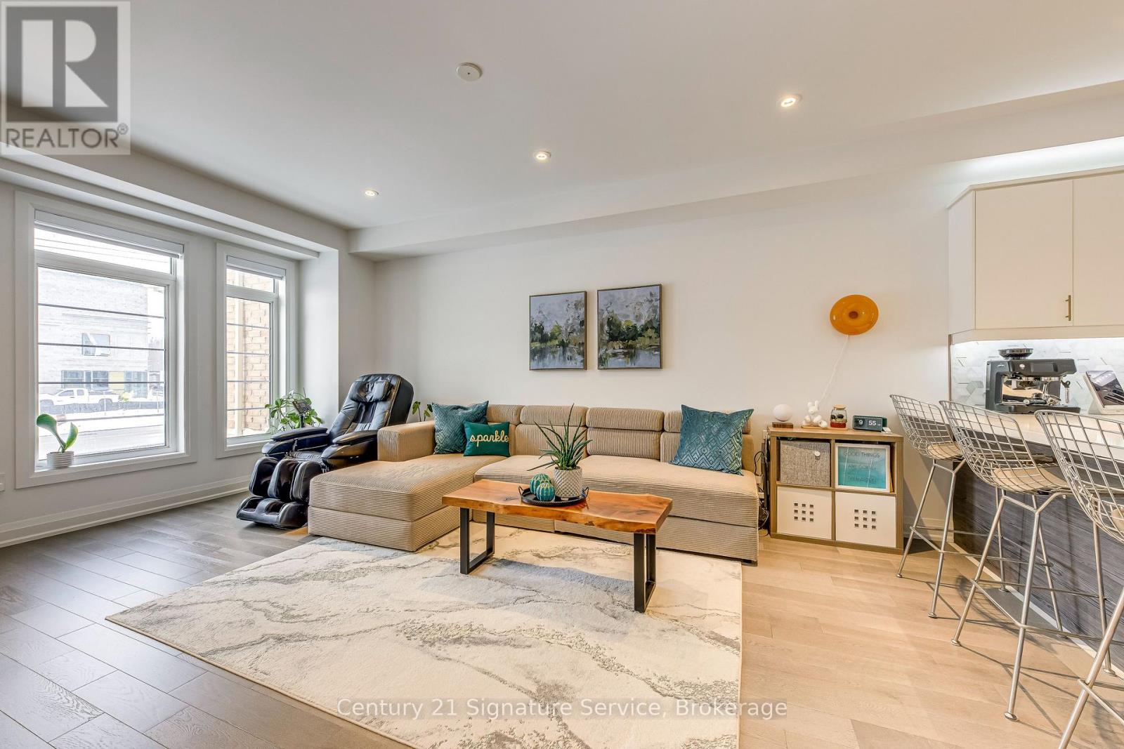 4011 Sixth Line, Oakville, Ontario  L6H 3P8 - Photo 6 - W12784680