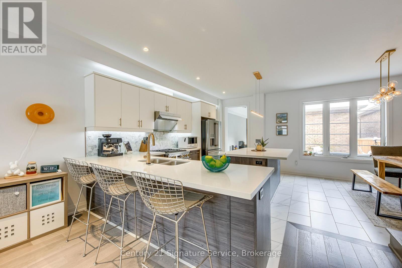 4011 Sixth Line, Oakville, Ontario  L6H 3P8 - Photo 9 - W12784680