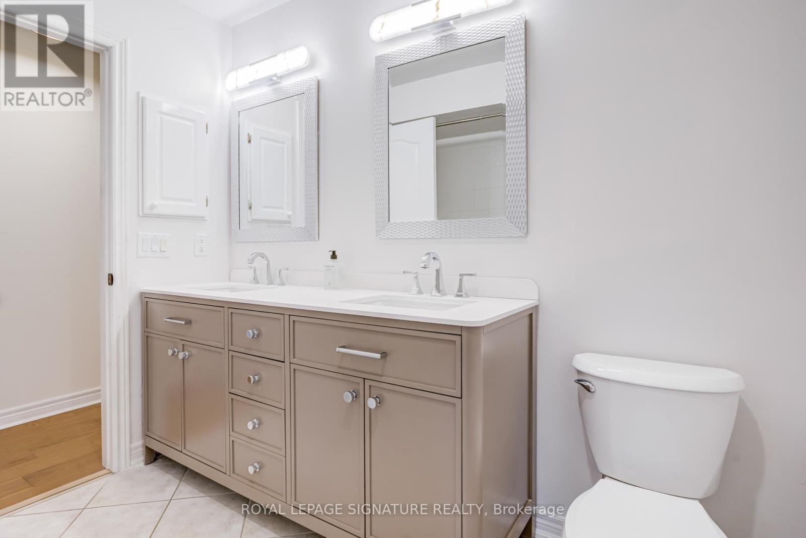 10 - 1050 Grand Boulevard, Oakville, Ontario  L6H 2S5 - Photo 29 - W12784694