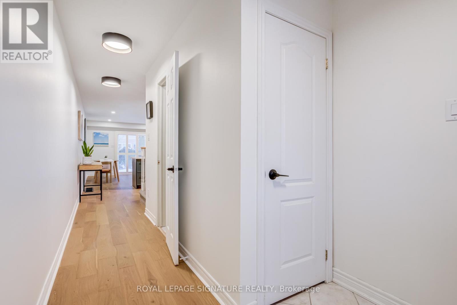 10 - 1050 Grand Boulevard, Oakville, Ontario  L6H 2S5 - Photo 8 - W12784694