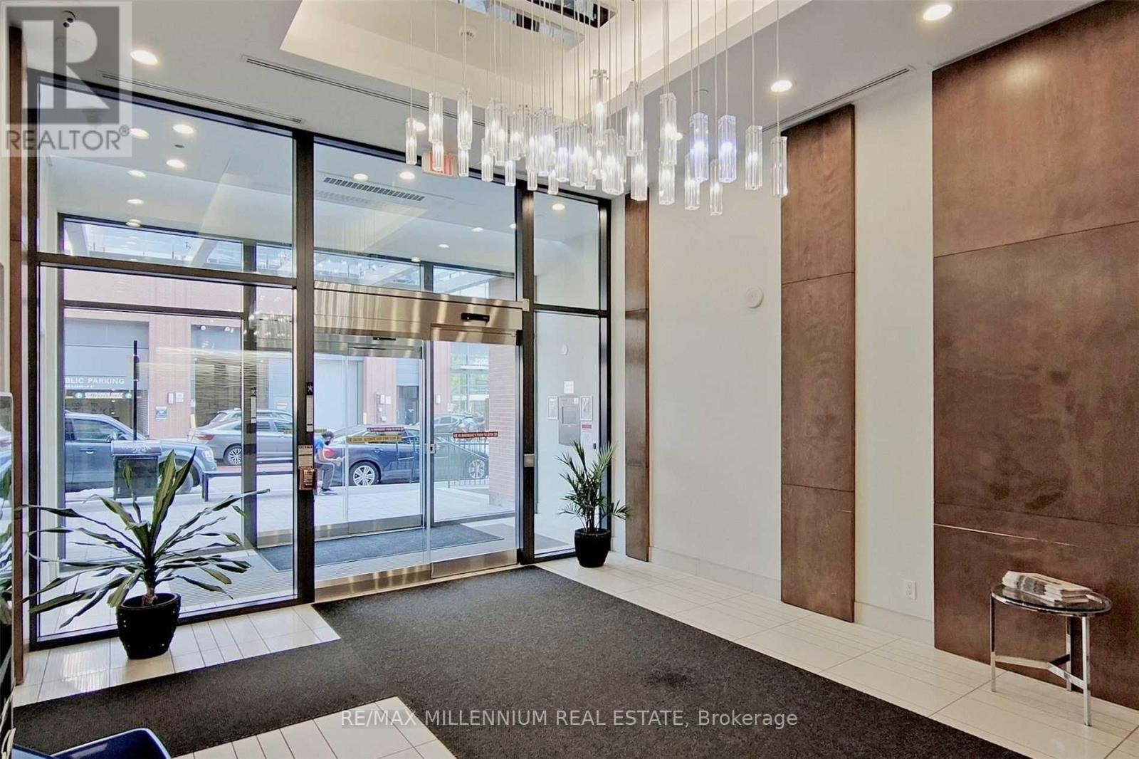 608 - 2212 Lake Shore Boulevard, Toronto, Ontario  M8V 0A9 - Photo 7 - W12784696