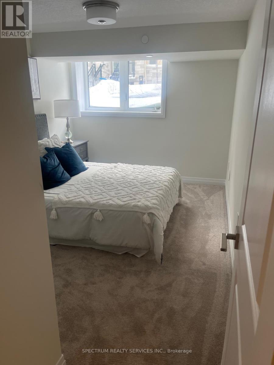 Lot 22 - 45 Fieldridge Crescent, Brampton, Ontario  L6R 4G6 - Photo 8 - W12784720