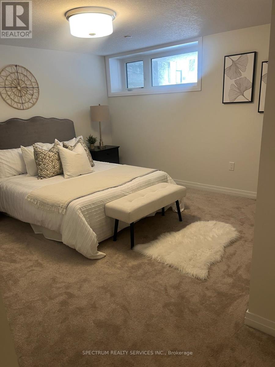 Lot 22 - 45 Fieldridge Crescent, Brampton, Ontario  L6R 4G6 - Photo 9 - W12784720