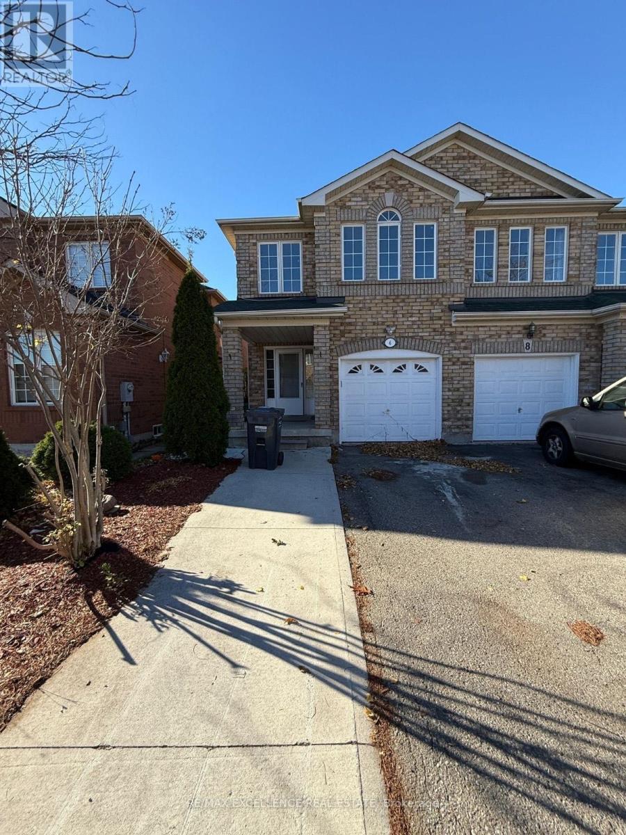 6 Corvette Court, Brampton (Fletcher's Meadow), Ontario  L7A 2H7 - Photo 2 - W12784738