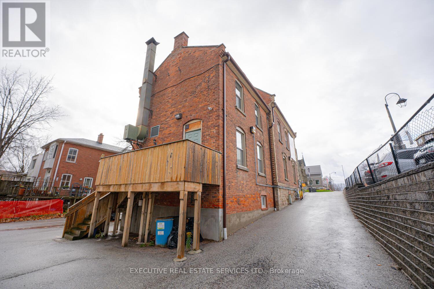 115 Main Street S, Halton Hills (Georgetown), Ontario  L7G 3H5 - Photo 33 - W12784746