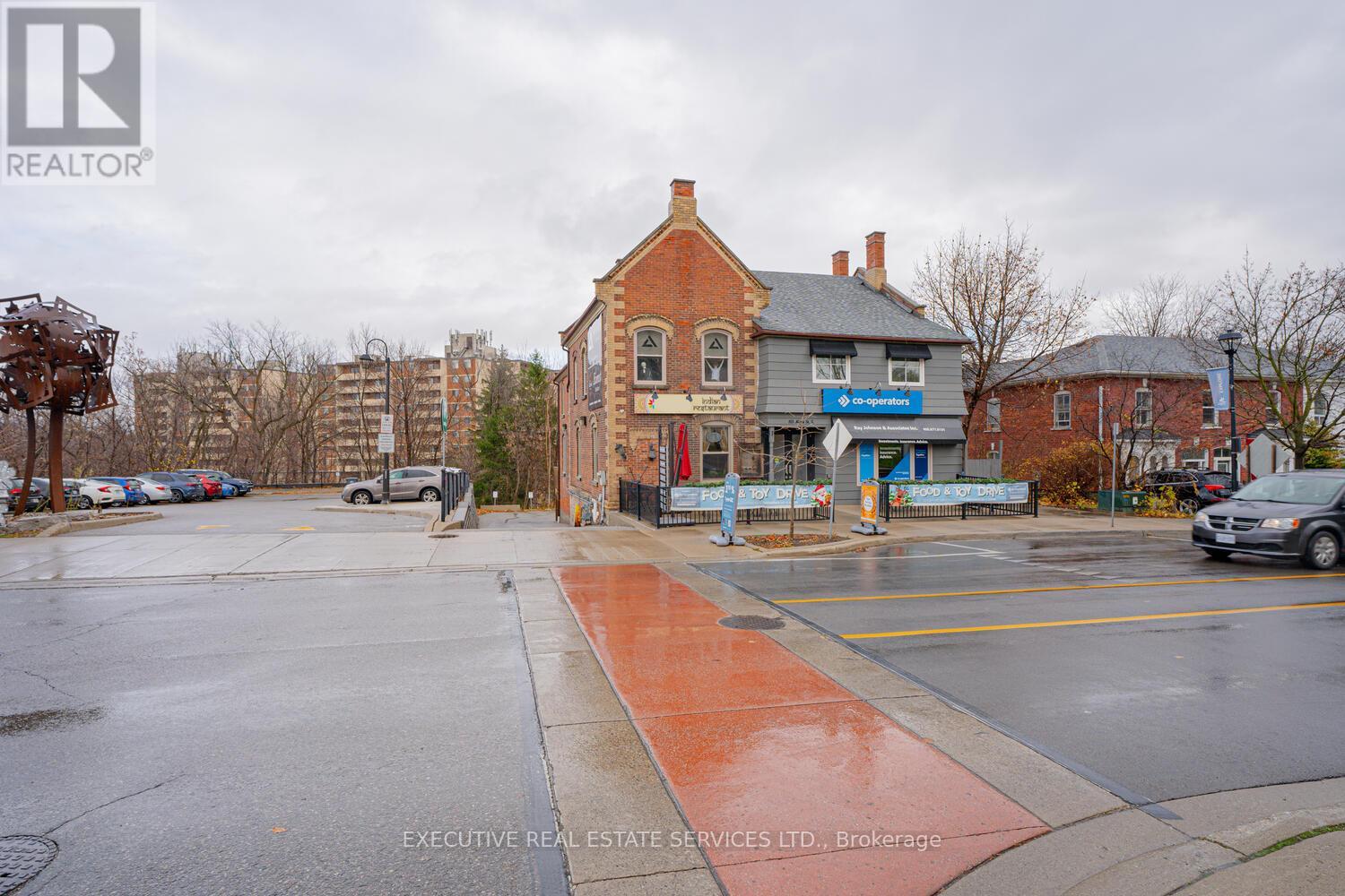 115 Main Street S, Halton Hills (Georgetown), Ontario  L7G 3H5 - Photo 35 - W12784746