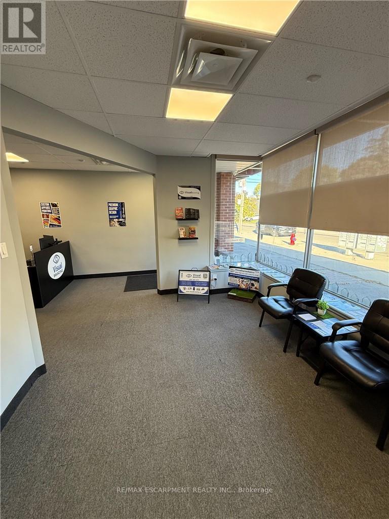 302 Brucedale Avenue, Hamilton (Inch Park), Ontario  L9A 1R1 - Photo 12 - X12784682