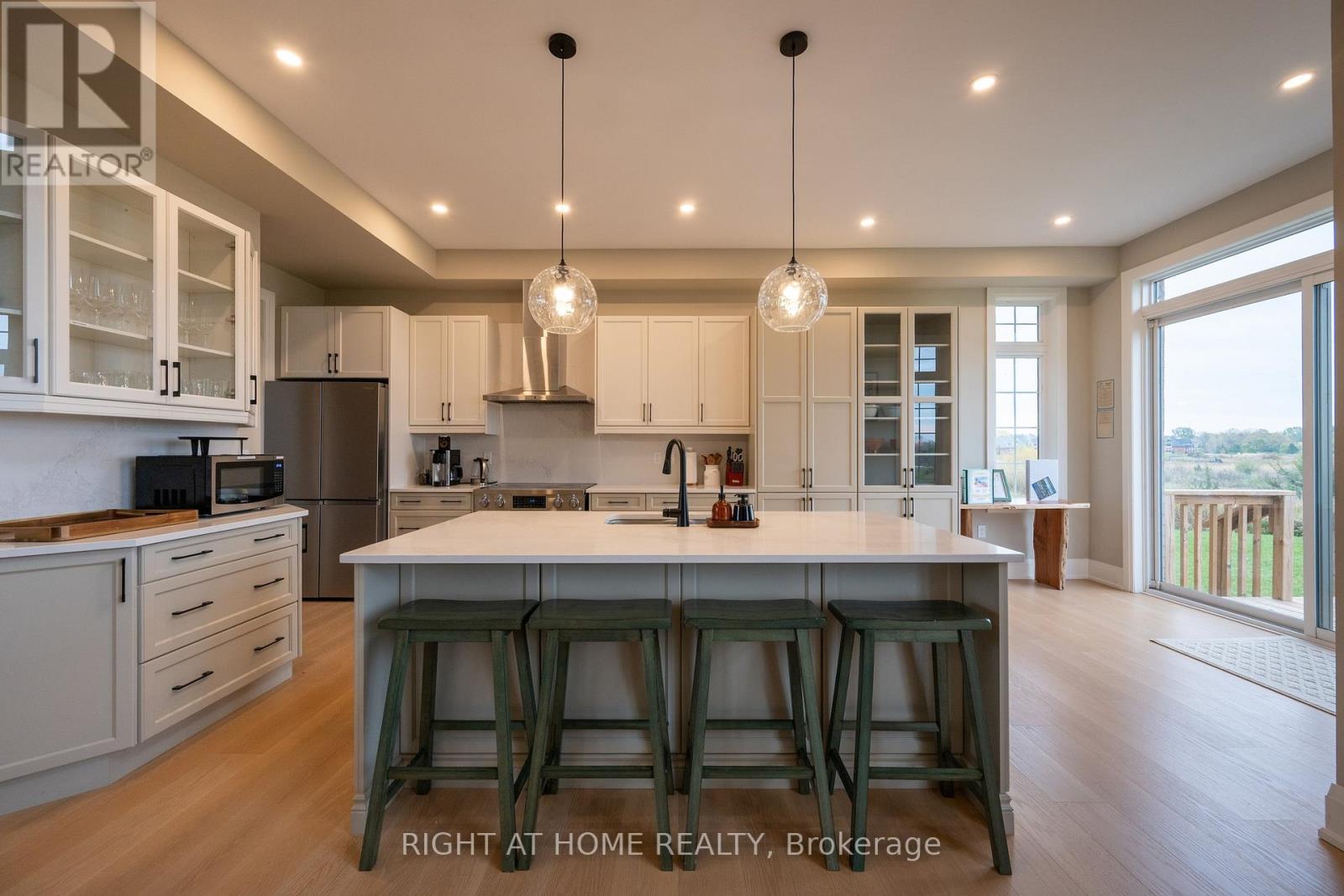 30 Wellers Way, Quinte West, Ontario  K0K 1L0 - Photo 10 - X12784728