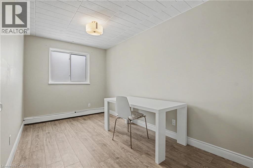 63 Conroy Crescent Unit# 52, Guelph, Ontario  N1G 2V5 - Photo 11 - 40804742