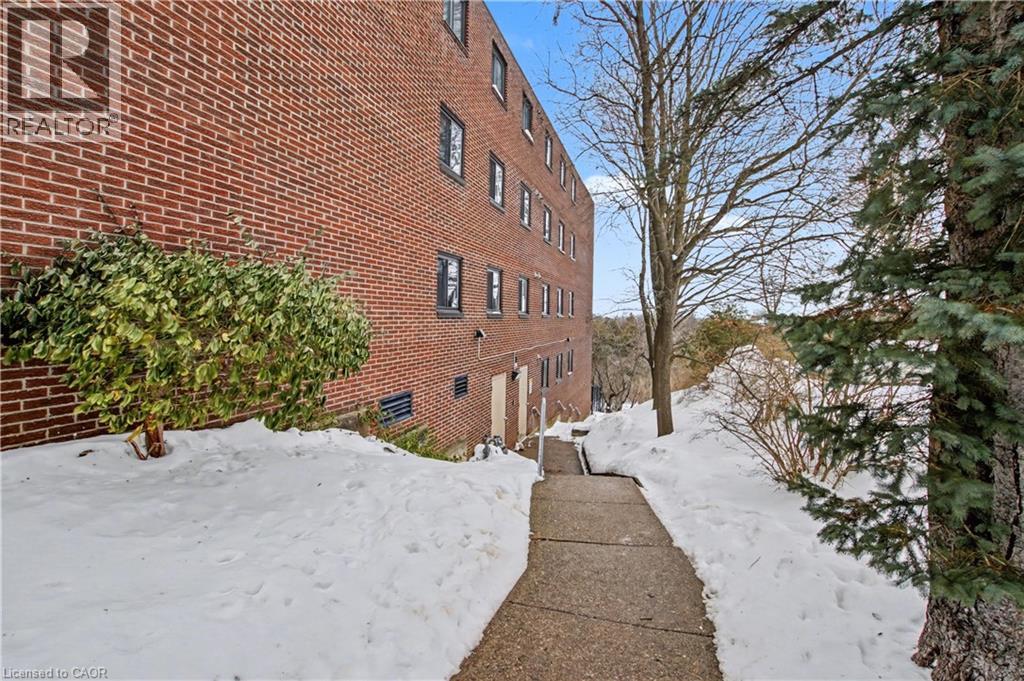 63 Conroy Crescent Unit# 52, Guelph, Ontario  N1G 2V5 - Photo 22 - 40804742