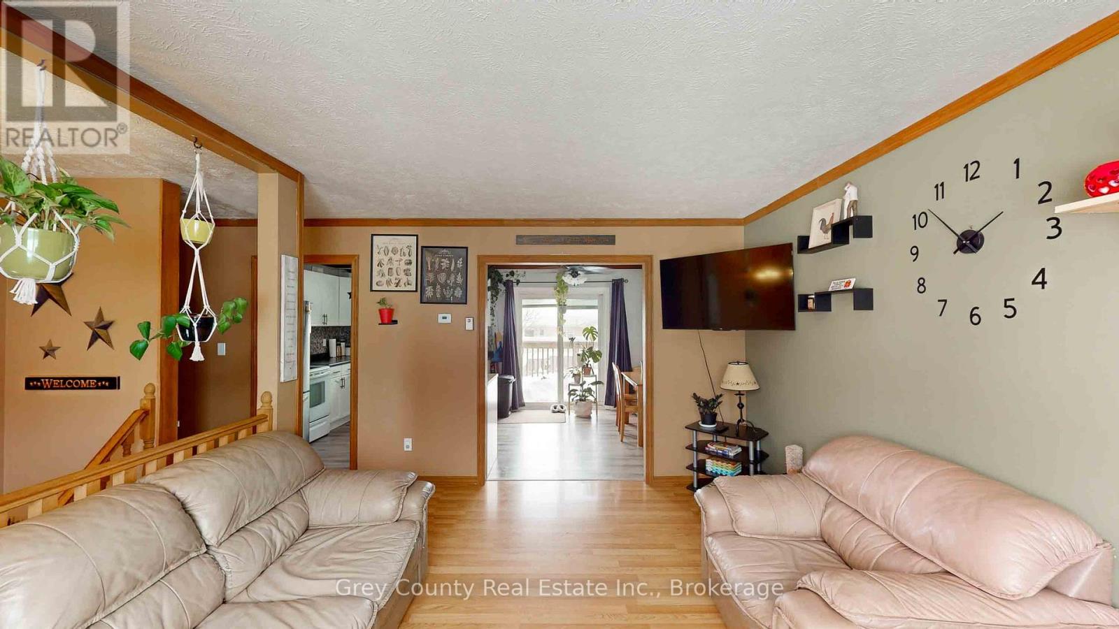 23 Brackenbury Street, Grey Highlands, Ontario  N0C 1H0 - Photo 10 - X12784794