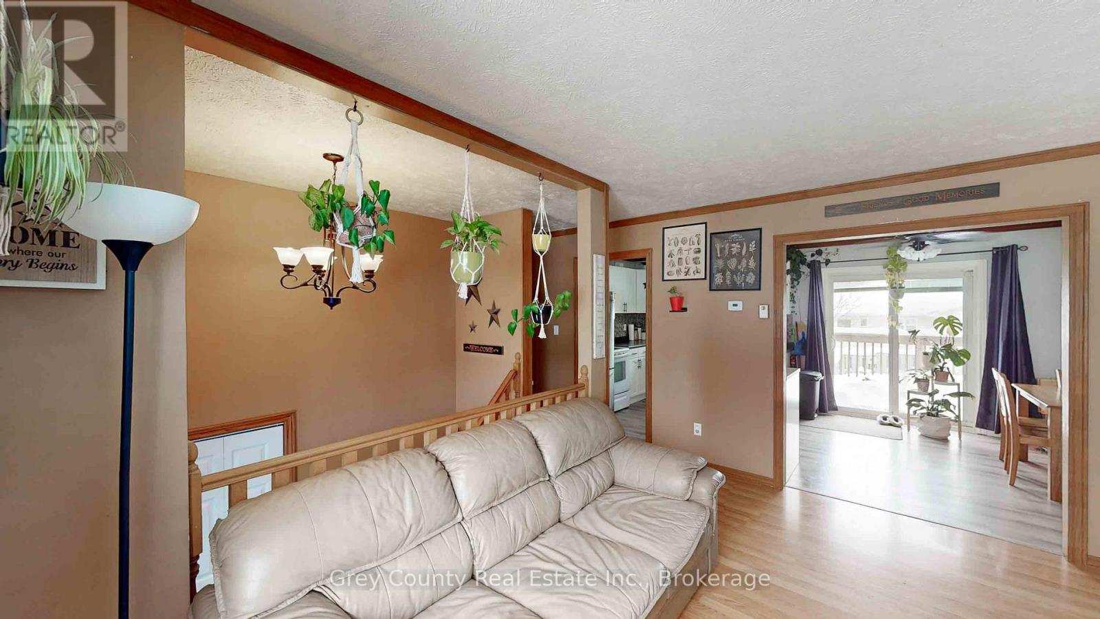 23 Brackenbury Street, Grey Highlands, Ontario  N0C 1H0 - Photo 11 - X12784794