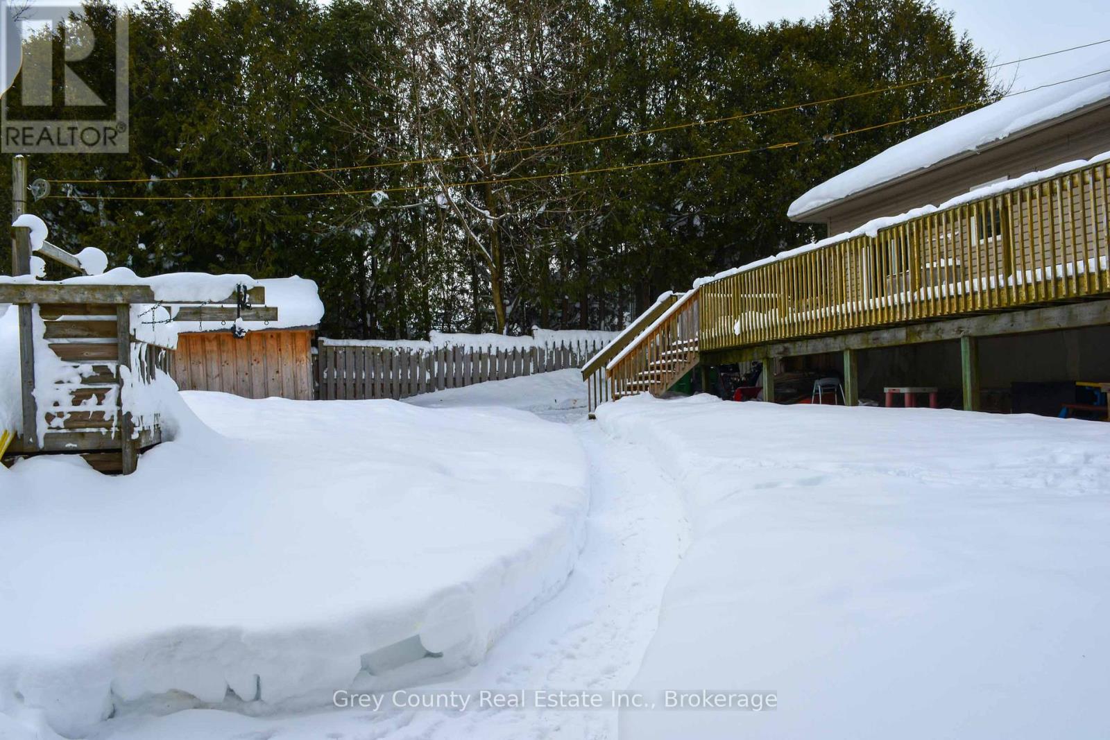 23 Brackenbury Street, Grey Highlands, Ontario  N0C 1H0 - Photo 40 - X12784794