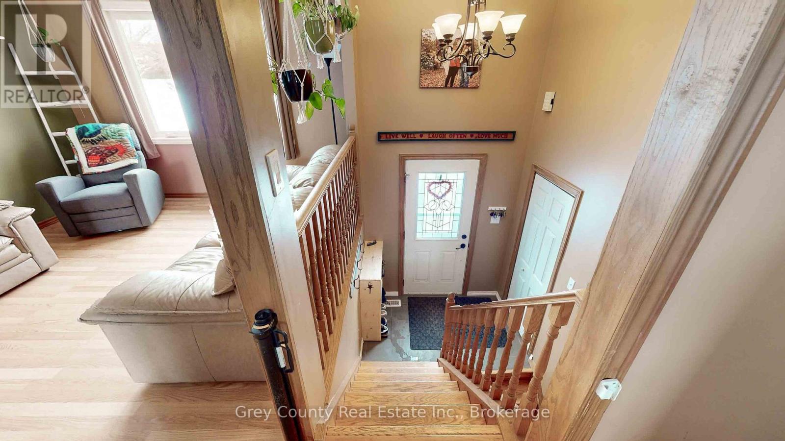 23 Brackenbury Street, Grey Highlands, Ontario  N0C 1H0 - Photo 5 - X12784794