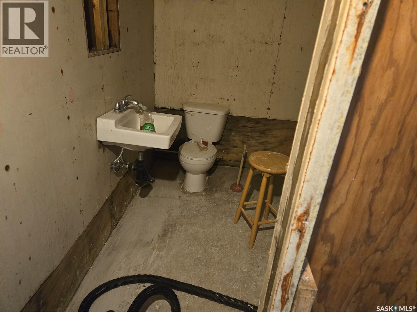 101 Main Street, Rouleau, Saskatchewan  S0G 4H0 - Photo 7 - SK028330