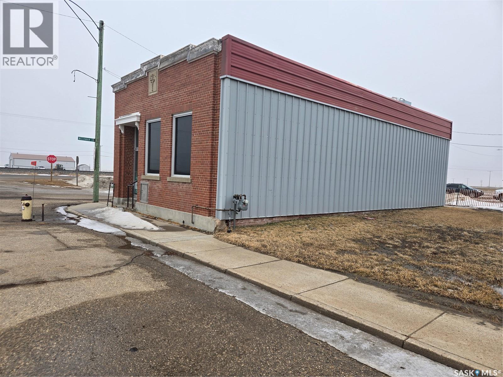 101 Main Street, Rouleau, Saskatchewan  S0G 4H0 - Photo 11 - SK028330