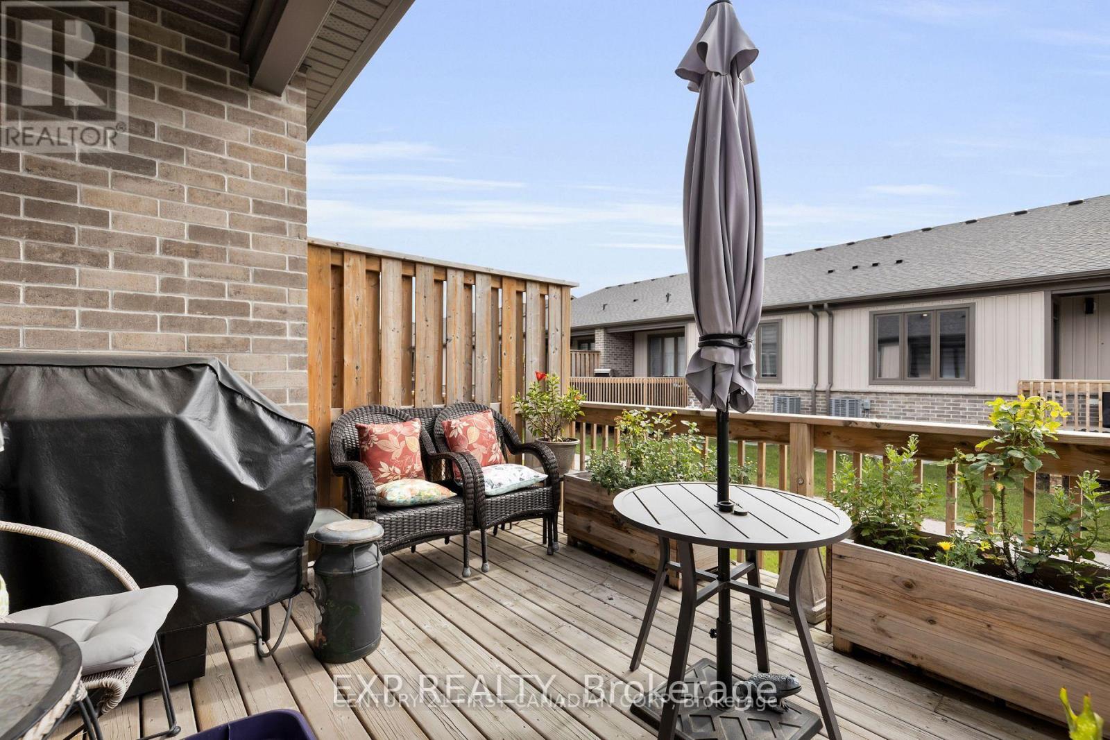 2244 Evans Boulevard, London South, Ontario  N6M 0A8 - Photo 25 - X12784846