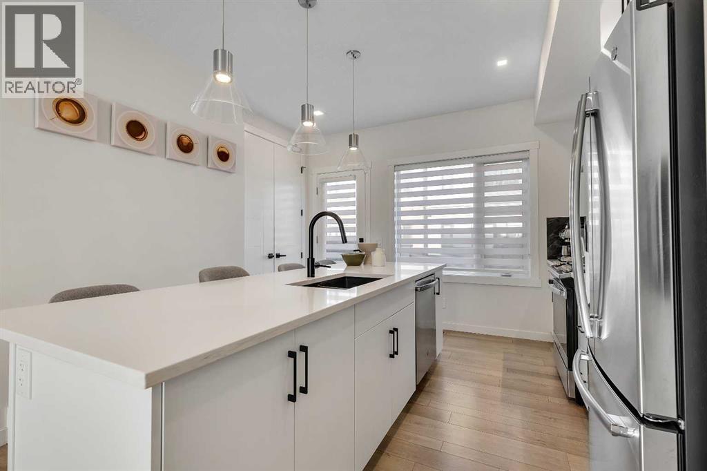 247 Greenbriar Common Nw, Calgary, Alberta  T3B 6J3 - Photo 11 - A2285870