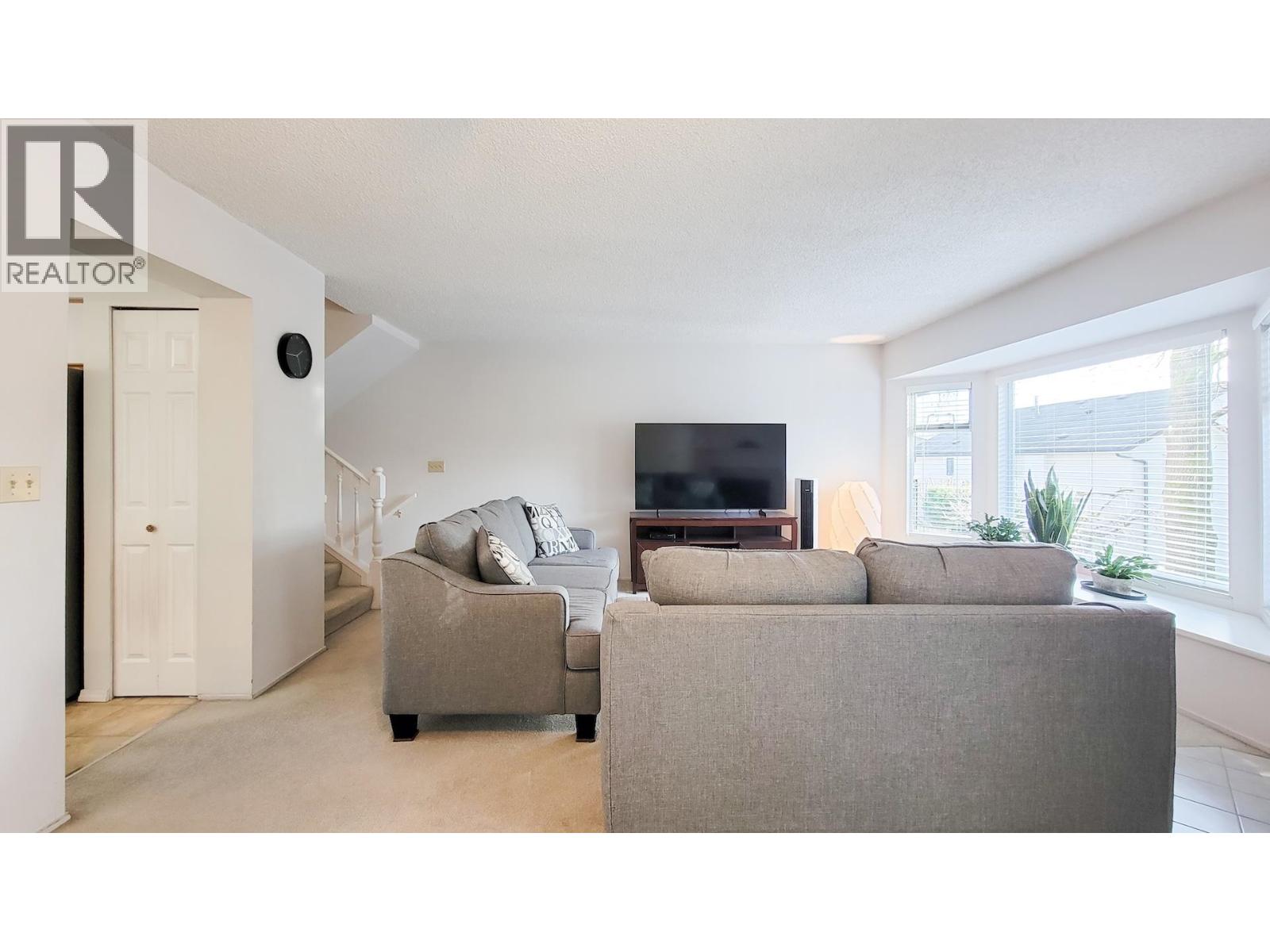 68 1195 Falcon Drive, Coquitlam, British Columbia  V3E 2H1 - Photo 5 - R3089062