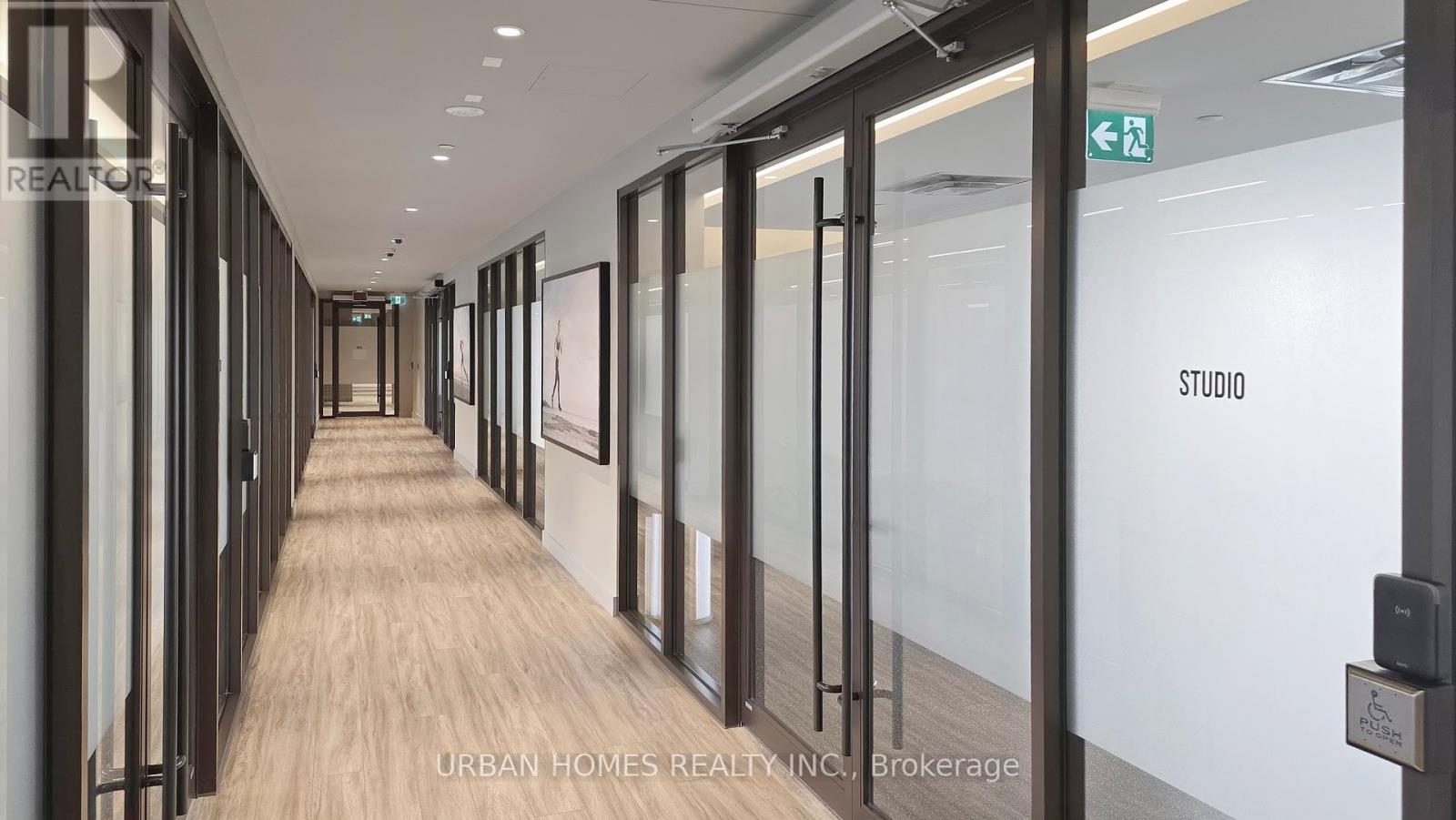 818 - 38 Honeycrisp Crescent, Vaughan, Ontario  L4K 0M7 - Photo 28 - N12781726