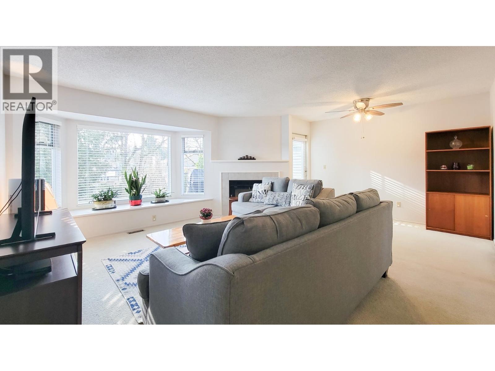 68 1195 Falcon Drive, Coquitlam, British Columbia  V3E 2H1 - Photo 3 - R3089062