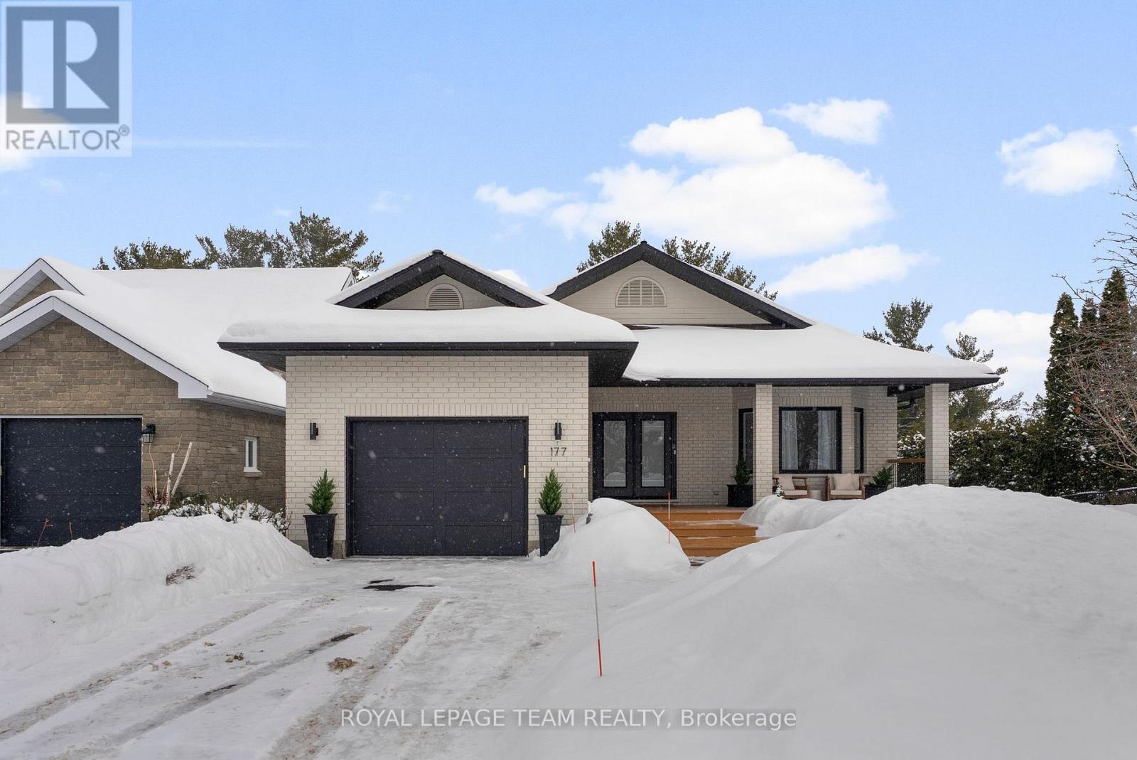 177 Charles Street, Arnprior, Ontario  K7S 3V5 - Photo 1 - X12784760