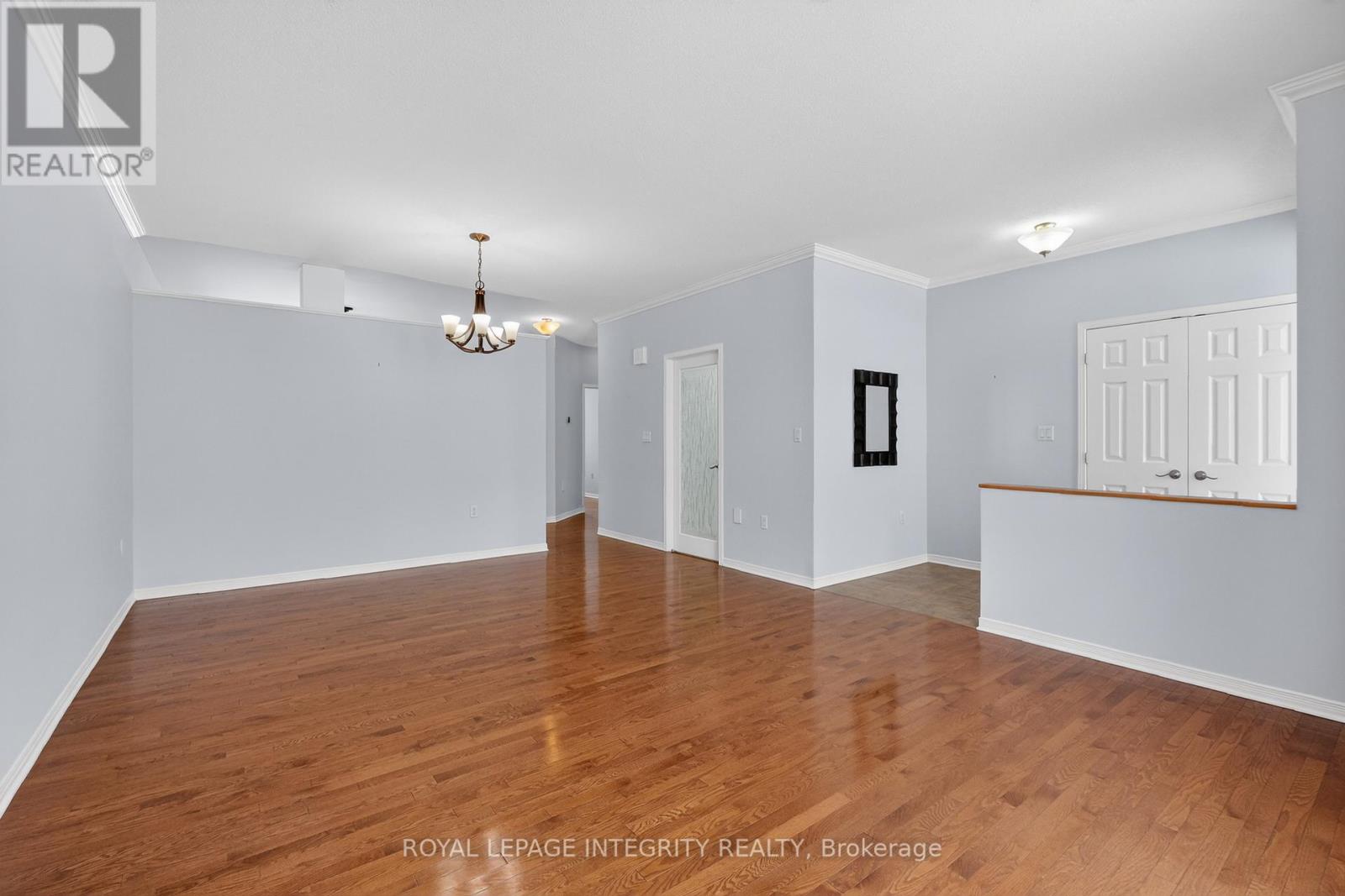 657 Country Trail Private, Ottawa, Ontario  K0A 1K0 - Photo 6 - X12784800