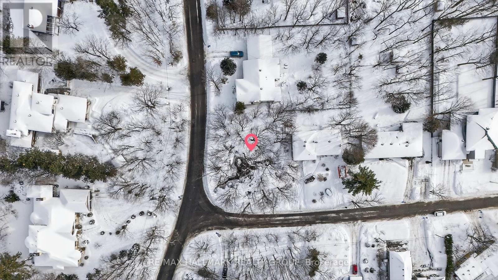 8 Davidson Drive, Ottawa, Ontario  K1J 7J9 - Photo 12 - X12784838