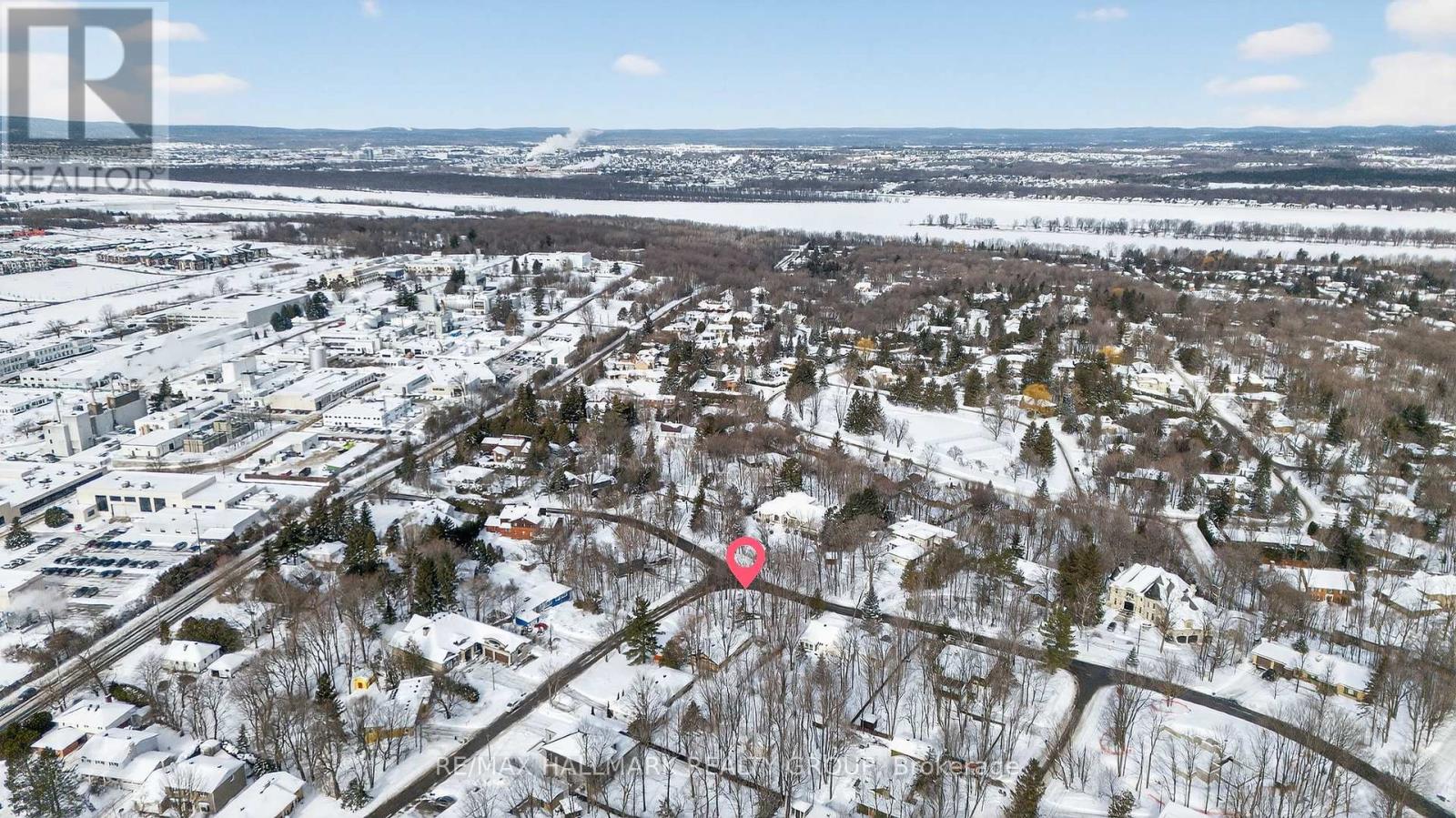 8 Davidson Drive, Ottawa, Ontario  K1J 7J9 - Photo 14 - X12784838