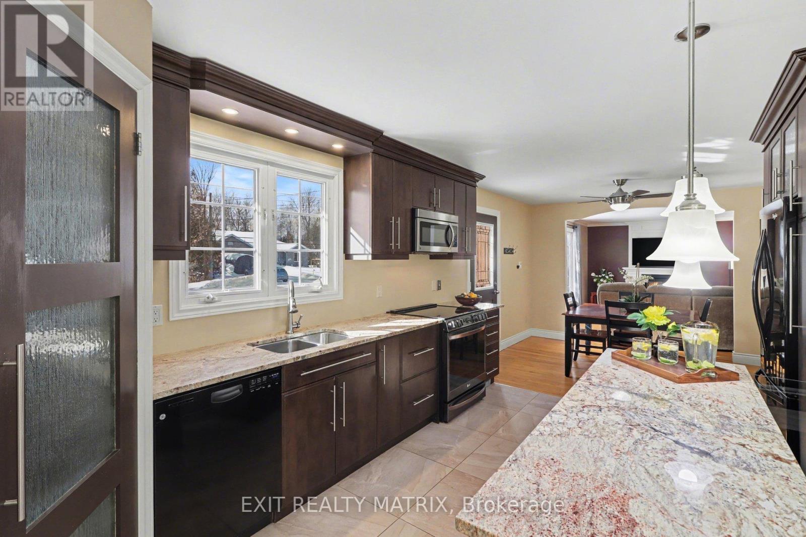 4603 Anderson Road E, Ottawa, Ontario  K0A 1K0 - Photo 11 - X12784872