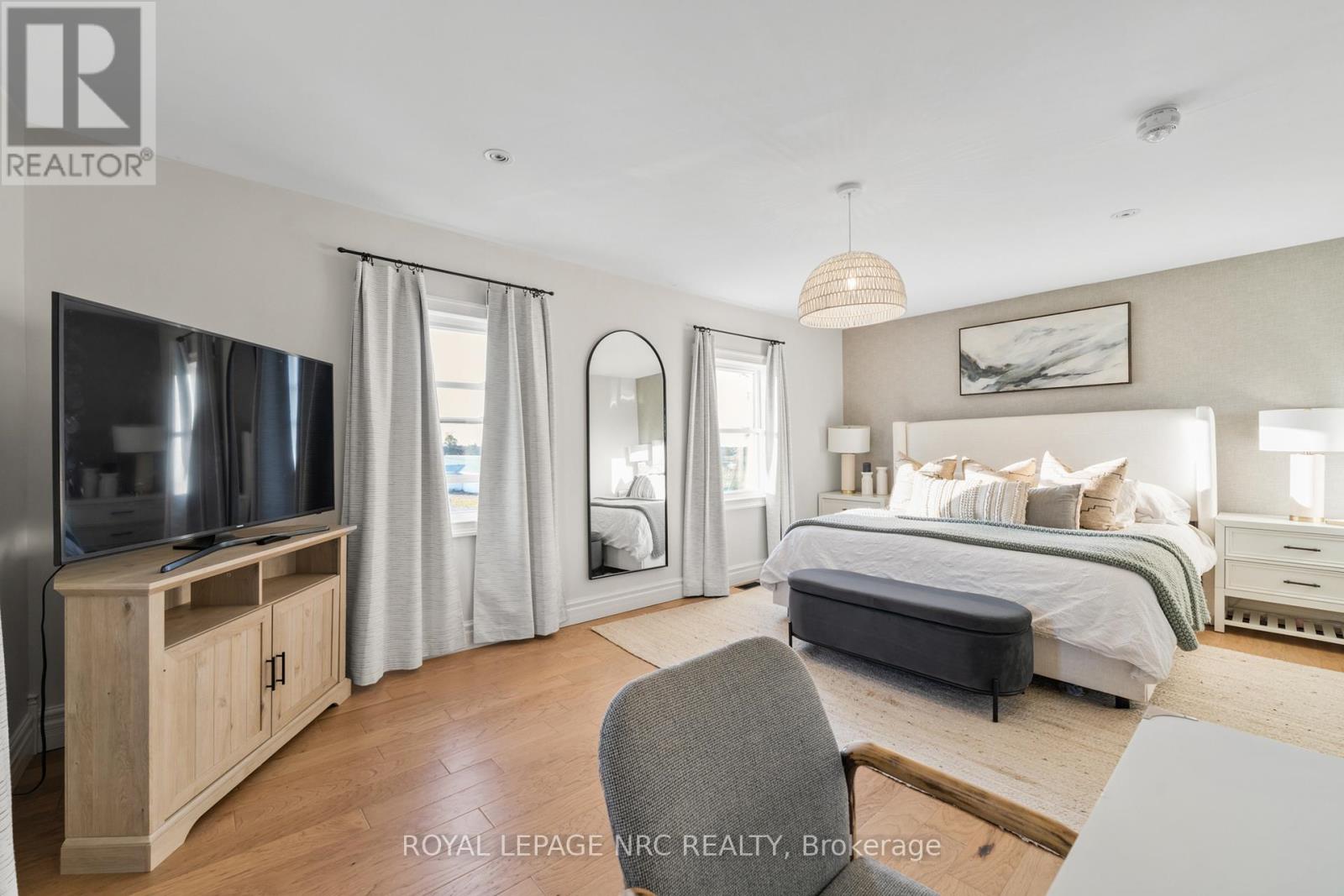 4692 Gilmore Road, Fort Erie, Ontario  L0S 1N0 - Photo 46 - X12784920