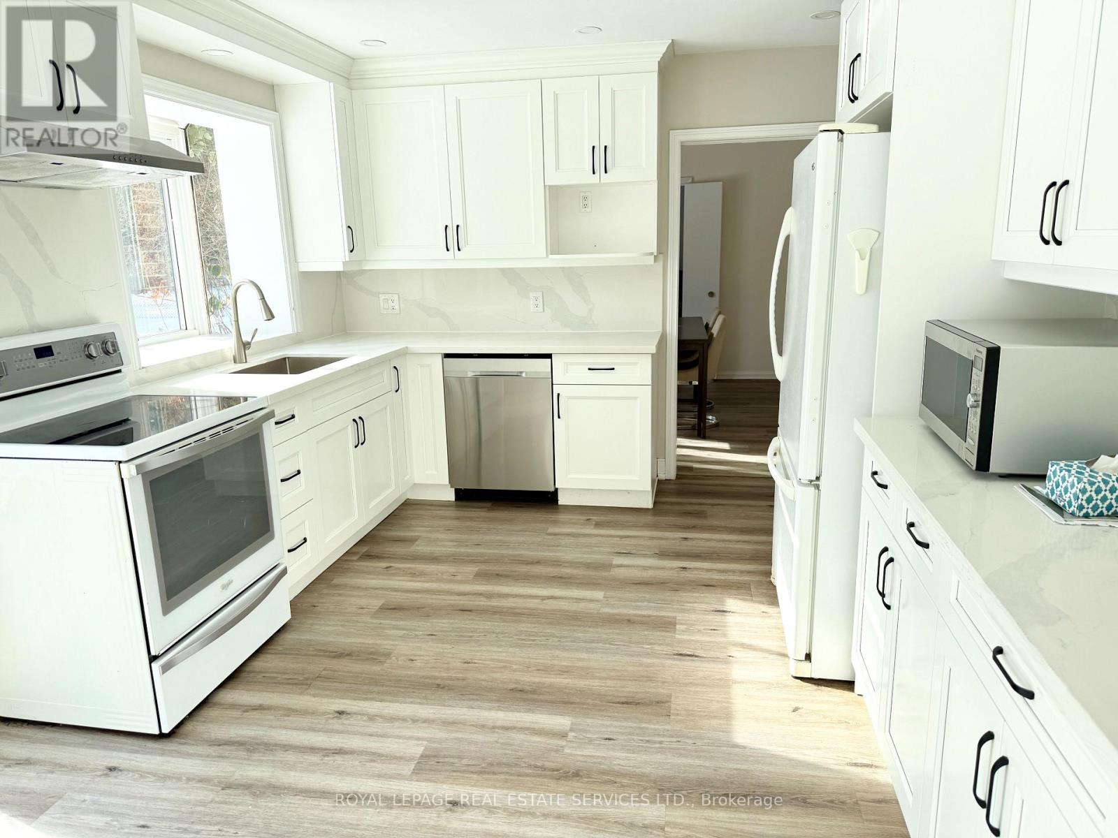 1268 Cleaver Drive, Oakville, Ontario  L6J 1W3 - Photo 8 - W12670000