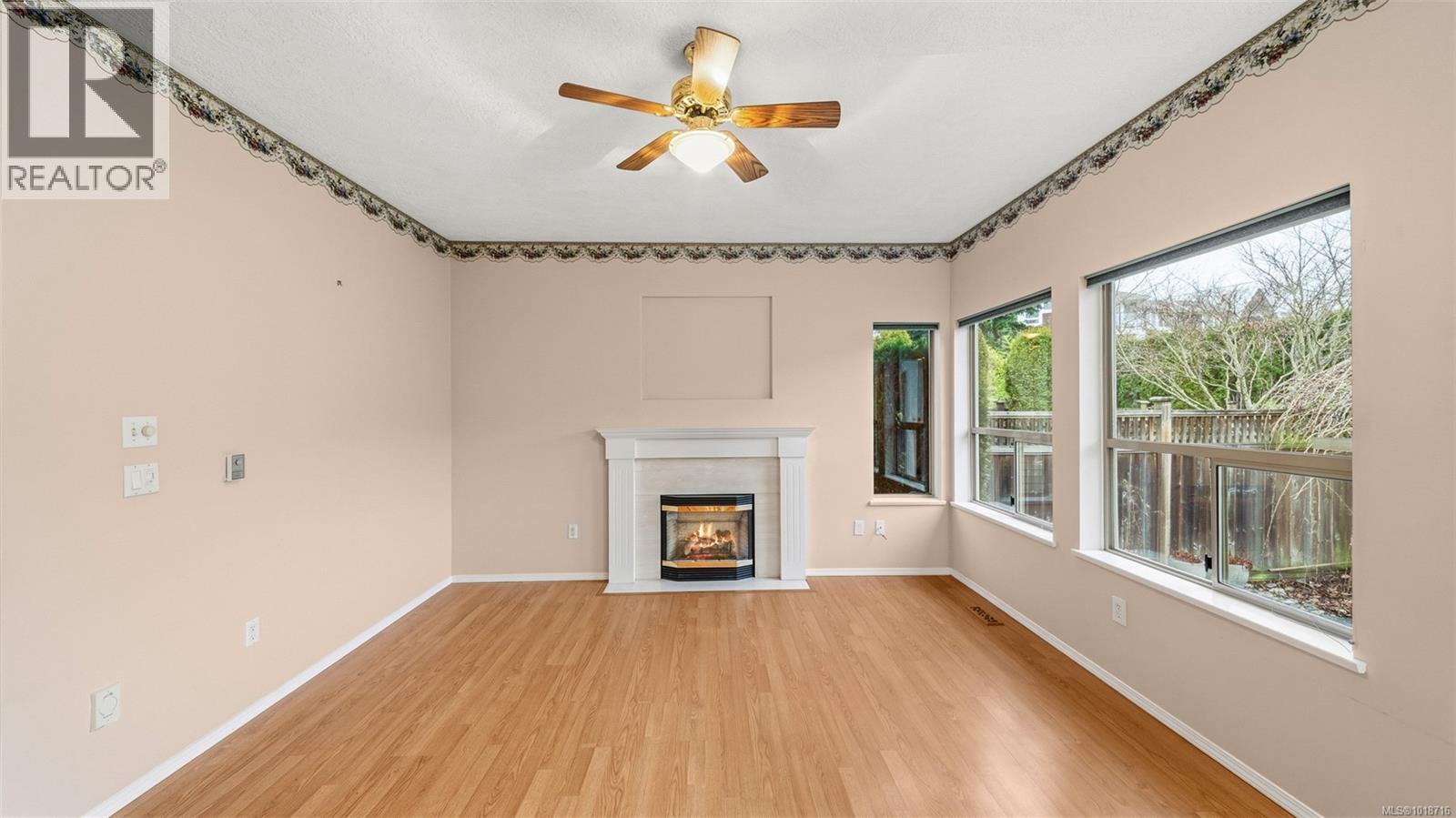 403 4515 Pipeline Rd, Saanich, British Columbia  V8Z 5M3 - Photo 18 - 1018716