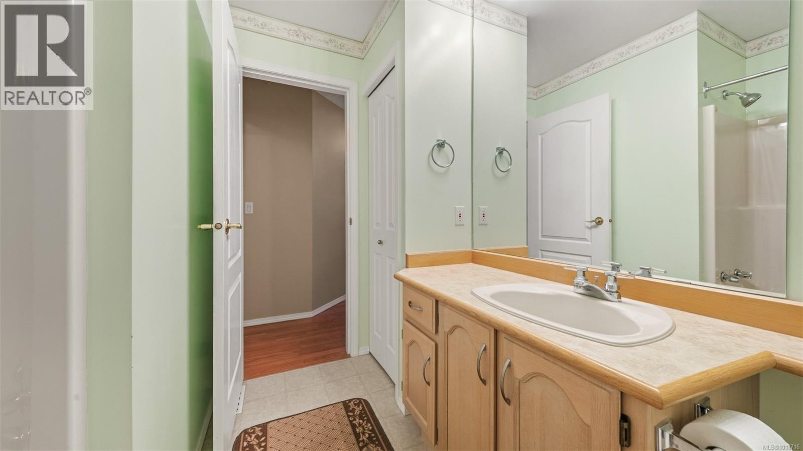 403 4515 Pipeline Rd, Saanich, British Columbia  V8Z 5M3 - Photo 30 - 1018716