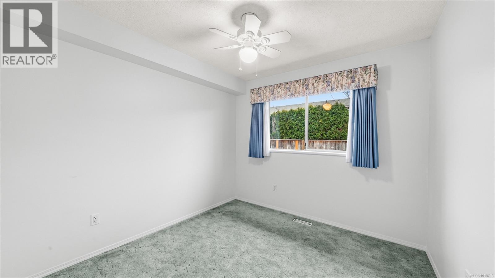 403 4515 Pipeline Rd, Saanich, British Columbia  V8Z 5M3 - Photo 32 - 1018716