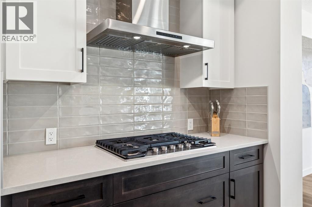 170 Creekstone Path Sw, Calgary, Alberta  T2X 4P8 - Photo 10 - A2285765