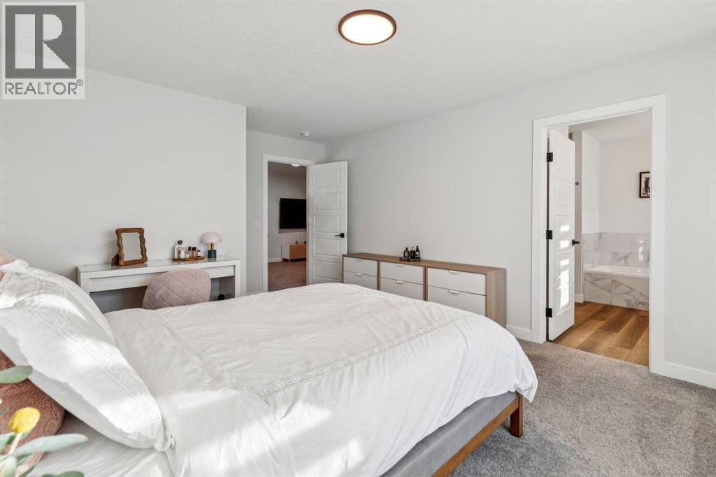 170 Creekstone Path Sw, Calgary, Alberta  T2X 4P8 - Photo 30 - A2285765