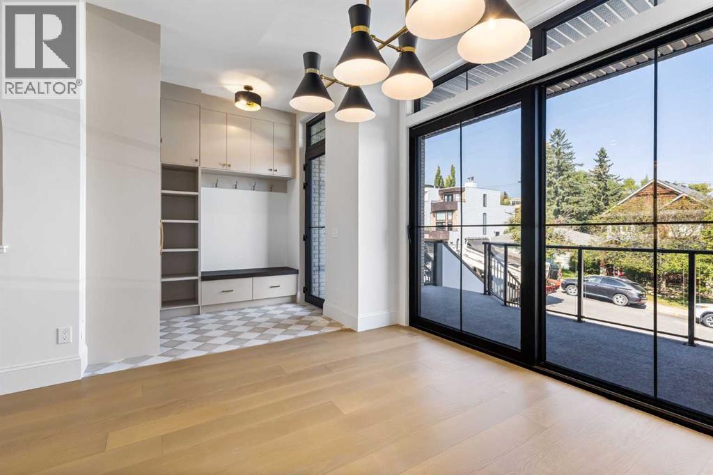 2011 28 Avenue Sw, Calgary, Alberta  T2T 1K4 - Photo 5 - A2286000