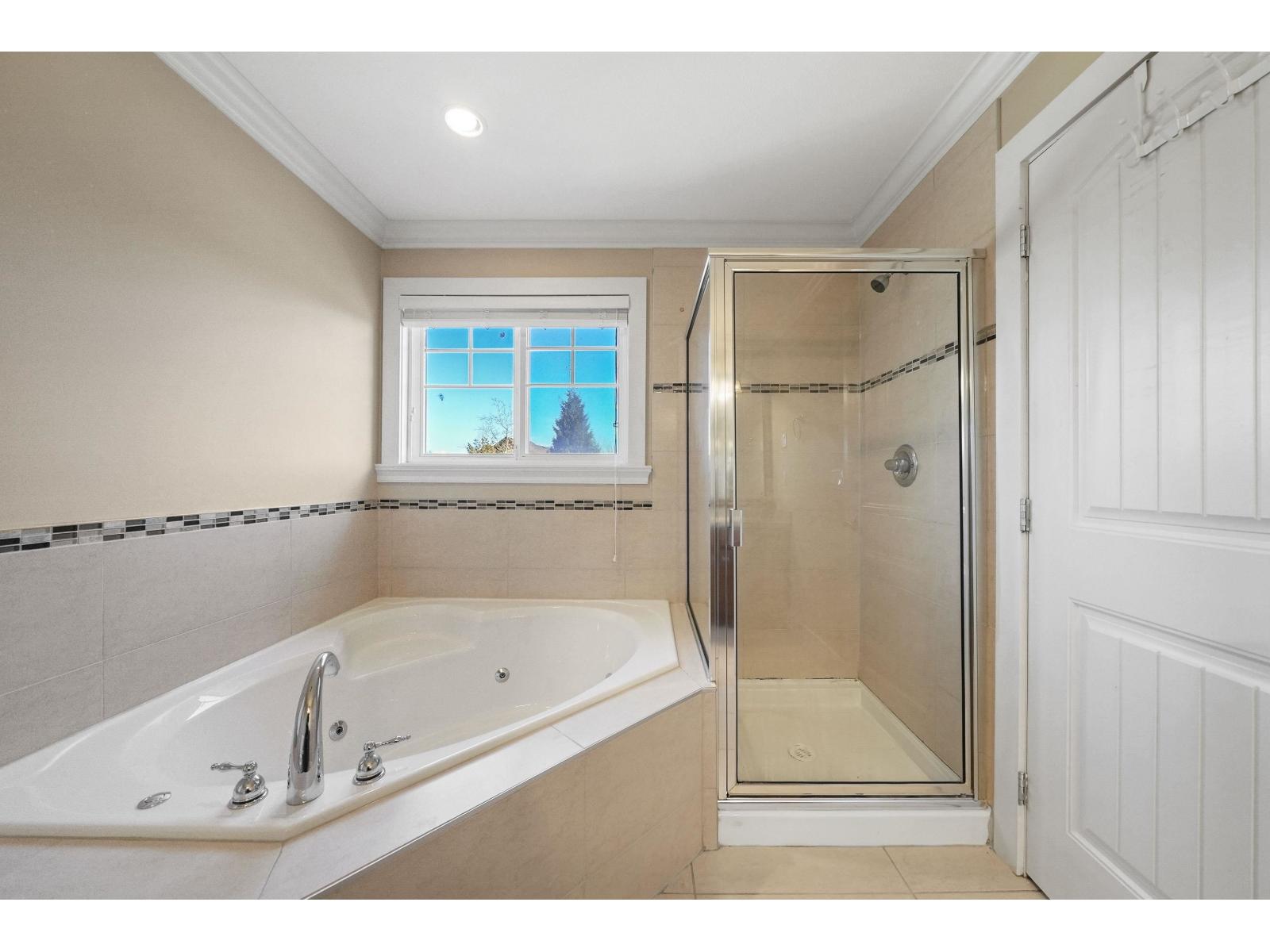 6865 196th Street, Surrey, British Columbia  V4N 5Y9 - Photo 14 - R3089213