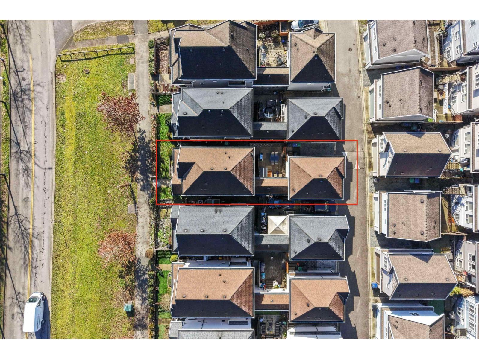 6865 196th Street, Surrey, British Columbia  V4N 5Y9 - Photo 38 - R3089213