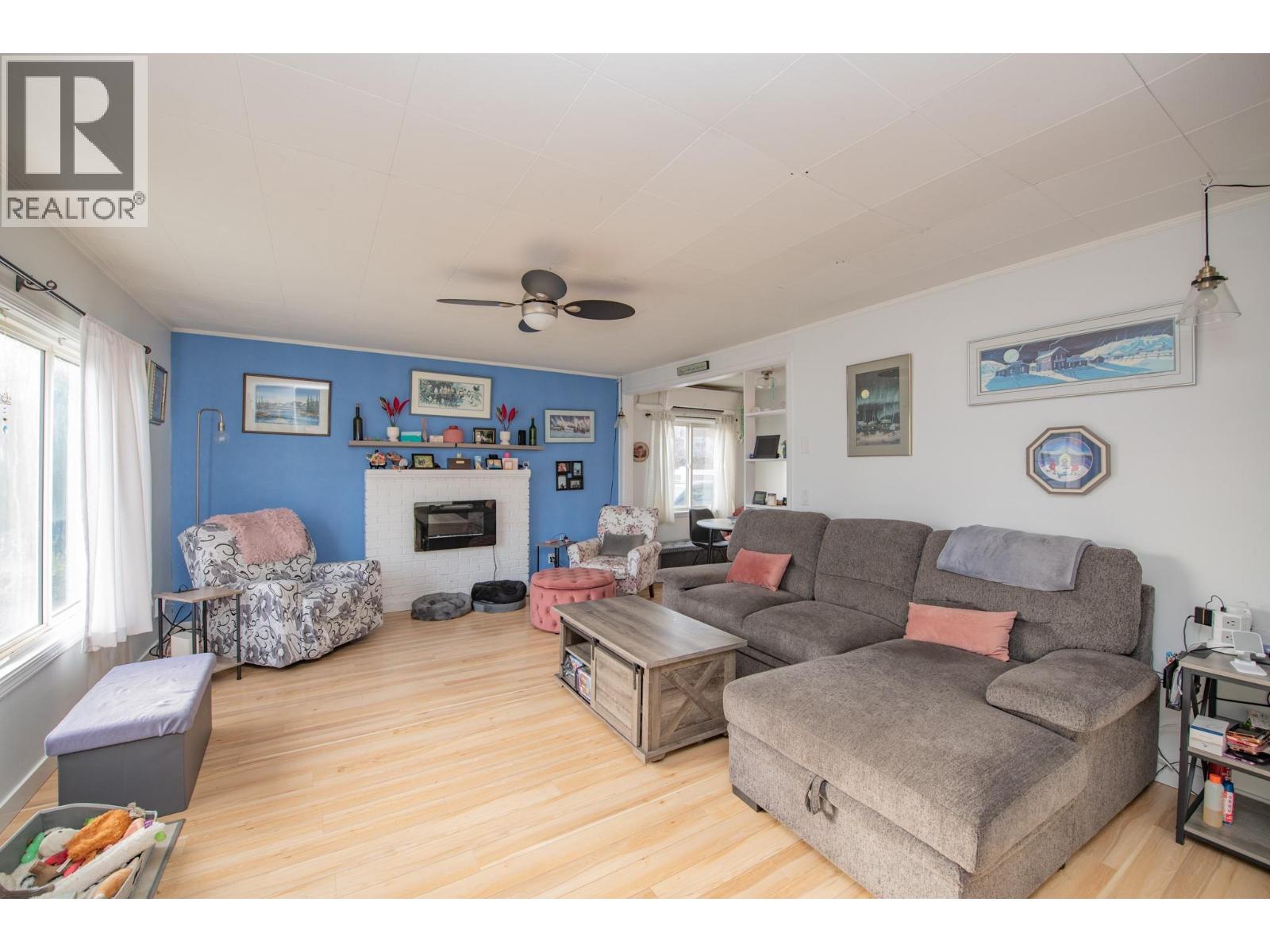 3905 28 Avenue, Vernon, British Columbia  v1t 1x3 - Photo 4 - 10375239