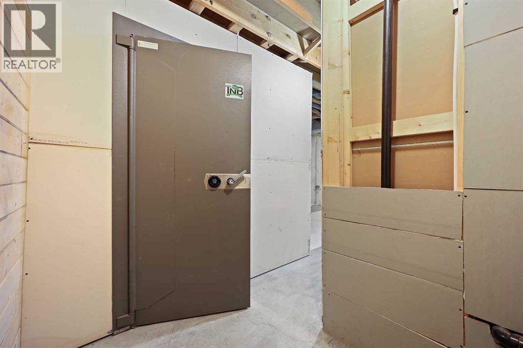 25113 Twp Rd 272, Rural Rocky View County, Alberta  T4B 4Y7 - Photo 25 - A2264162