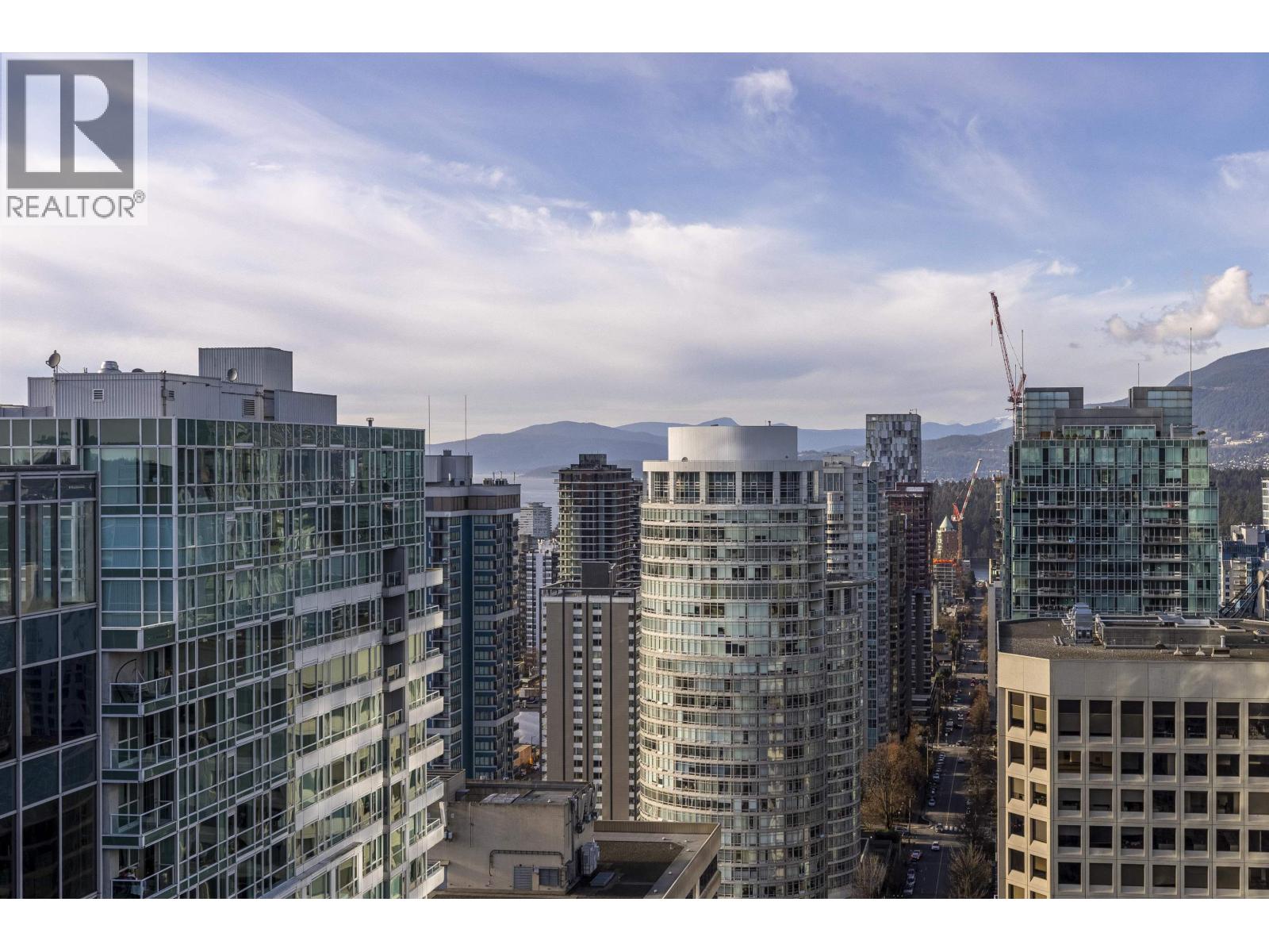 Listing Picture 18 of 40 : 3308 1111 ALBERNI STREET, Vancouver / 溫哥華 - 魯藝地產 Yvonne Lu Group - MLS Medallion Club Member