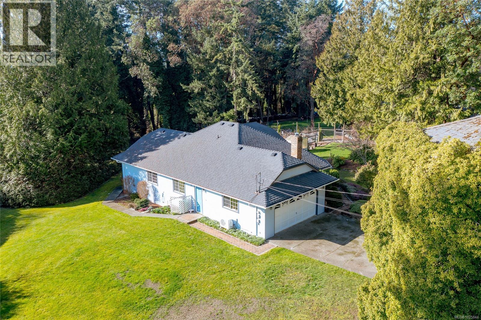 3060 Keparo Rd, Mill Bay, British Columbia  V8H 1E5 - Photo 2 - 1025844